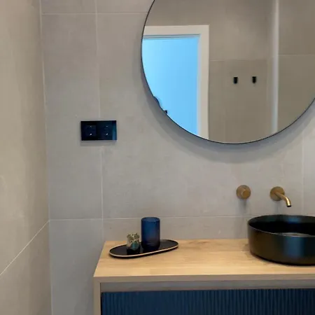 Exclusive House With Full Sea View, Luxury And Comfort By The Sea Murtinheira