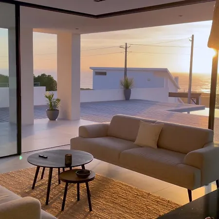 Villa Exclusive House With Full Sea View, Luxury And Comfort By The Sea