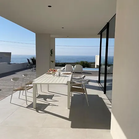 Exclusive House With Full Sea View, Luxury And Comfort By The Sea Villa Murtinheira