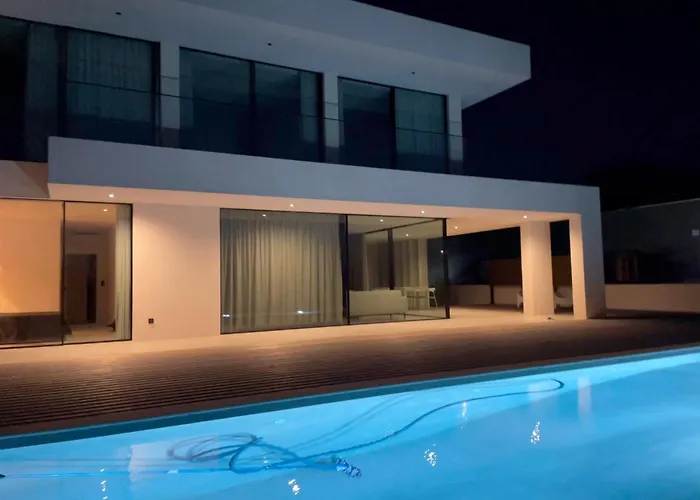 Exclusive House With Full Sea View, Luxury And Comfort By The Sea Villa