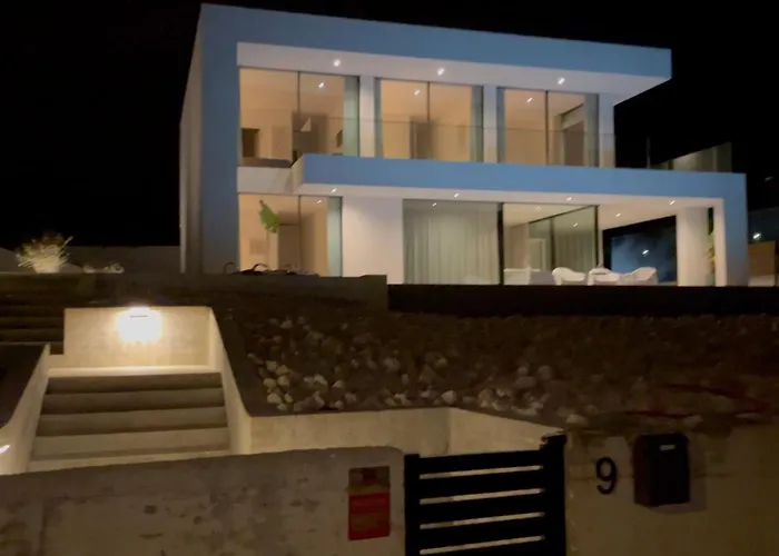 Villa Exclusive House With Full Sea View, Luxury And Comfort By The Sea