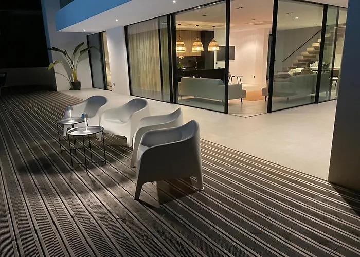 Villa Exclusive House With Full Sea View, Luxury And Comfort By The Sea